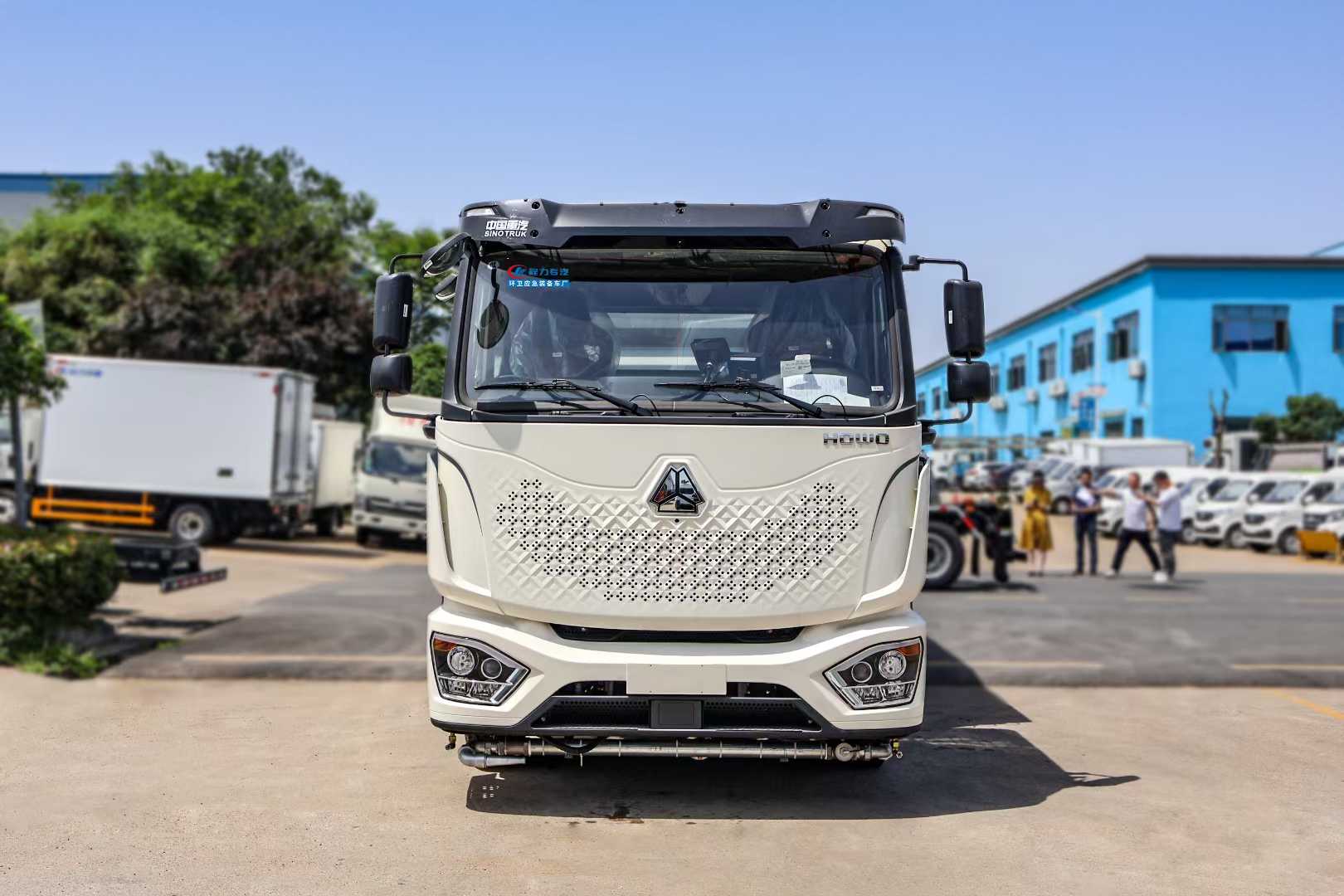 重汽豪沃MATE洗掃車